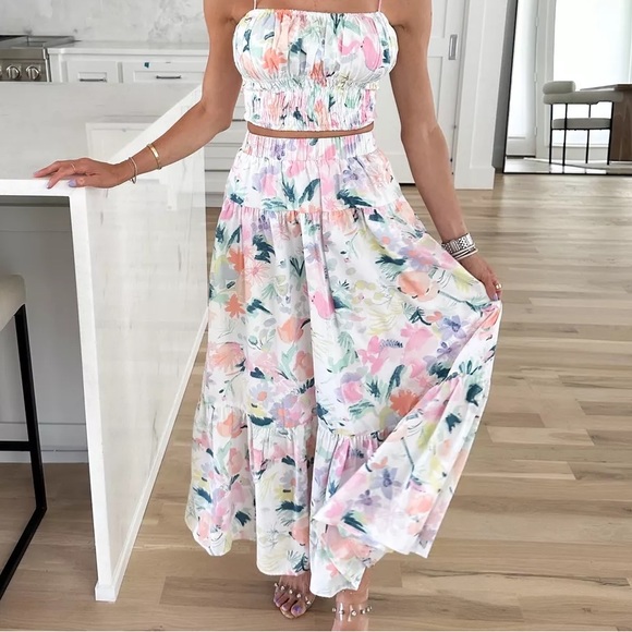 Abercrombie & Fitch Dresses & Skirts - Abercrombie Pride Poplin Tiered Maxi Skirt